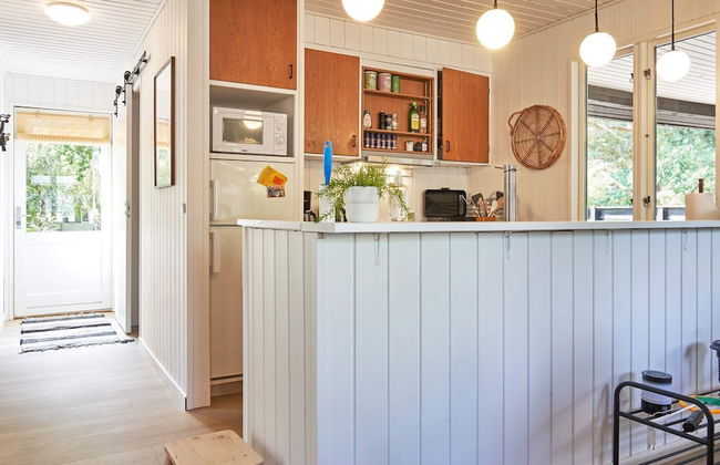 6 Person Holiday Home in Aakirkeby - Foto 7