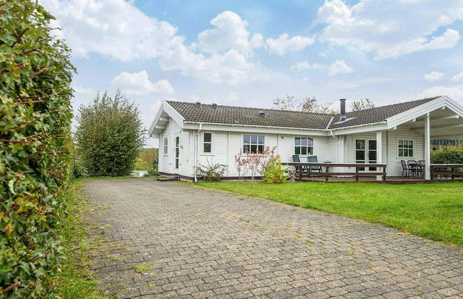 4 Person Holiday Home in Ega - Foto 24