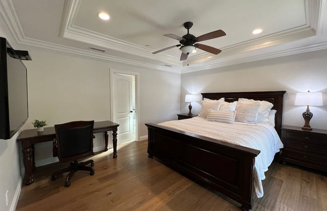 Fantastic 6 bedroom, 4.5 bath home (4 master Suites), pool home - Foto 2