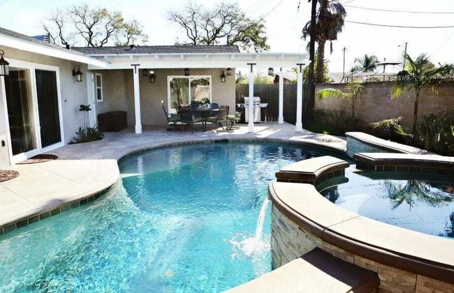 Fantastic 6 bedroom, 4.5 bath home (4 master Suites), pool home - Foto 29