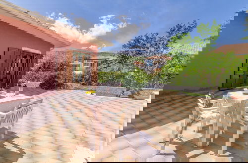 Foto 2 - Villa With Volcano View