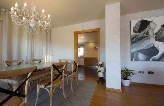 Beautiful Villa With Pool and sea Views and Only 400m From the Beach - Foto 24