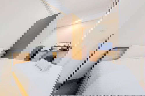 Foto 5 - Homey And Modern Studio Apartment B Residence