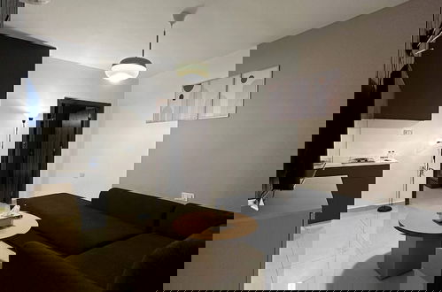 Foto 1 - Stylish Luxe Apartment