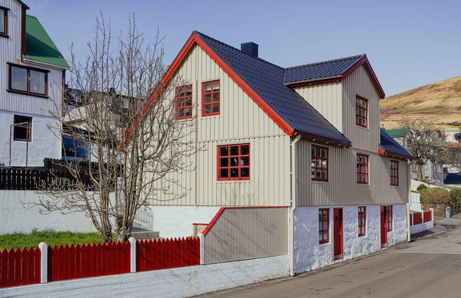 Lovely 4 Bedroom House In Vestmanna - Photo 25