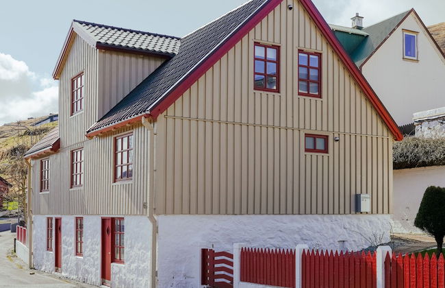 Lovely 4 Bedroom House In Vestmanna - Photo 1