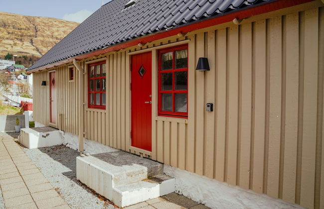 Lovely 4 Bedroom House In Vestmanna - Photo 26