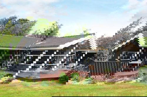 Foto 1 - 9 Person Holiday Home in Jerup