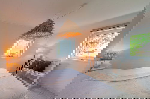 Foto 3 - Holiday Home Near Dunes
