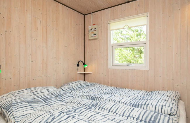 6 Person Holiday Home in Pandrup - Foto 3