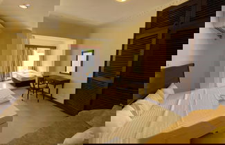 Foto 3 - Sunrise Resort Apartments