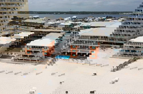 Foto 32 - Top Floor Beachside Condo in Gulf Shores Sleeps 6