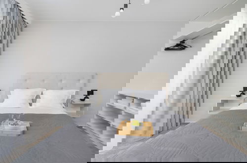 Foto 2 - Apartment With Parking by Renters