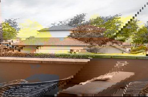Foto 17 - Modern Villa With Large Garden