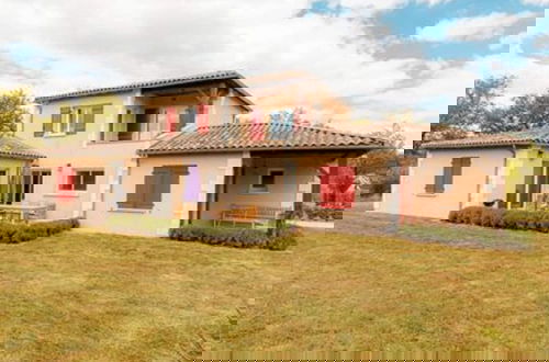 Foto 1 - Modern Villa With Large Garden