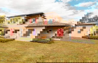 Foto 1 - Modern Villa With Large Garden
