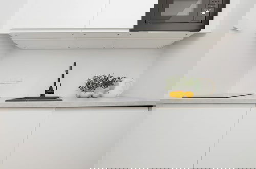 Foto 8 - Studio With Balcony Wola by Renters