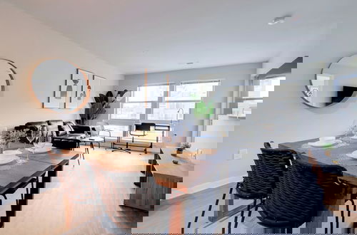 Photo 6 - Apartment at Alexandria