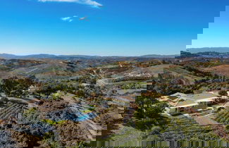 Photo 3 - Summit Ranch by Avantstay Infinity Pool + Views