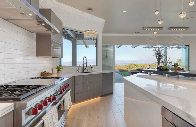 Summit Ranch by Avantstay Infinity Pool + Views - Photo 16