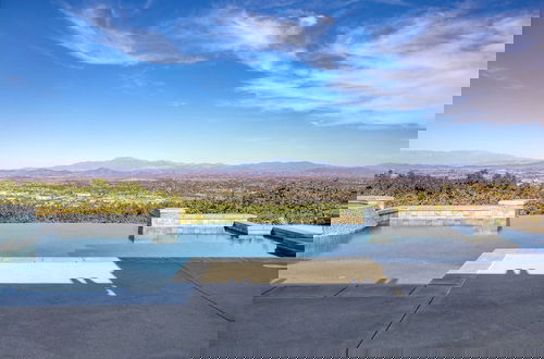 Photo 35 - Summit Ranch by Avantstay Infinity Pool + Views