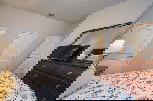 Foto 3 - Lakeview Retreat W/splashpool #1633st 4 Bedroom Townhouse by RedAwning