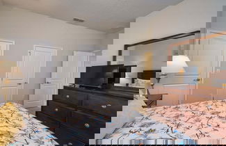 Foto 3 - Lakeview Retreat W/splashpool #1633st 4 Bedroom Townhouse by RedAwning
