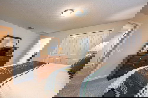 Foto 5 - Lakeview Retreat W/splashpool #1633st 4 Bedroom Townhouse by RedAwning