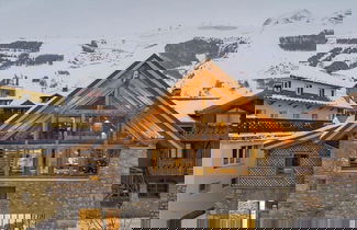 Foto 1 - Lush Chalet With hot tub and Sauna