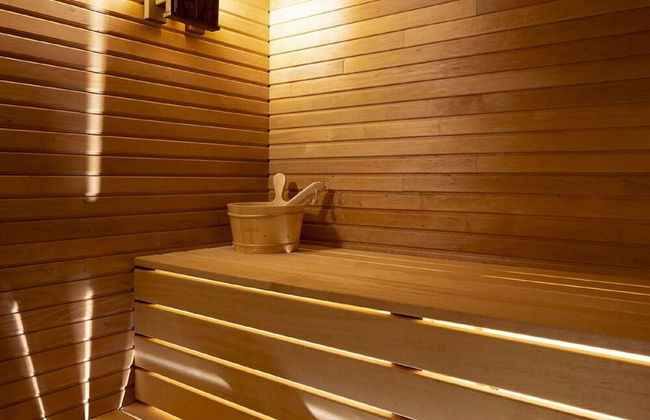Lush Chalet With hot tub and Sauna - Foto 11