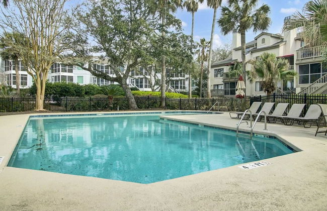401 Yacht by Avantstay Marina View, Pool, Porch - Foto 23
