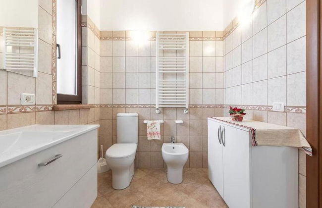 Detached Villa With Garden in Stintino - Photo 23
