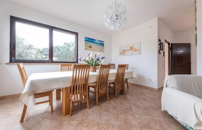Detached Villa With Garden in Stintino - Photo 17