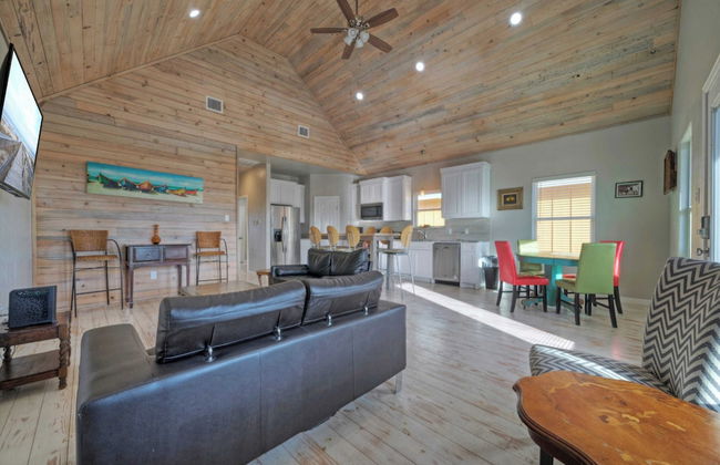2 Homes, Sleeps 16, Shared Pool+boat Dock Laguna Village Serenity by Avantstay - Foto 43