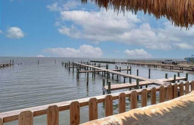 Waterfront Escape w/ Views Shared Pool & Boat Dock Orange Crush by Avantstay - Foto 17