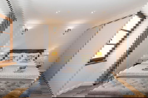 Photo 9 - Amazing Villa With Pool, Wellness and Stunning View