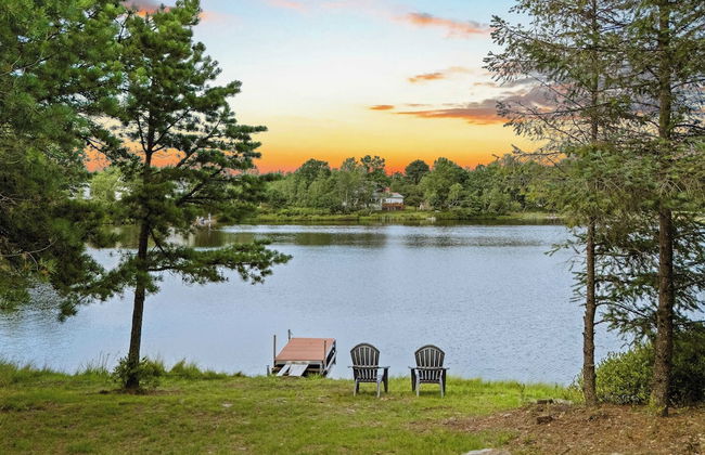 For Lake Sake by Avantstay Lakefront + Hot Tub + View - Photo 2
