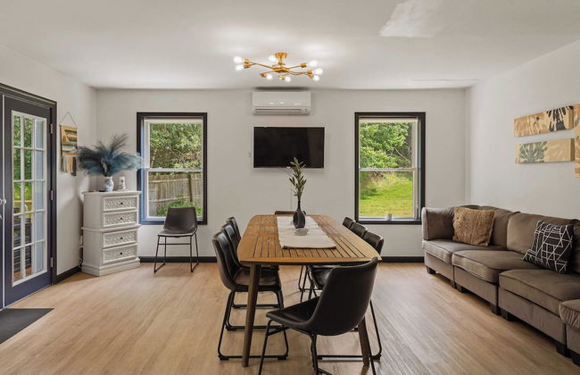 For Lake Sake by Avantstay Lakefront + Hot Tub + View - Photo 12