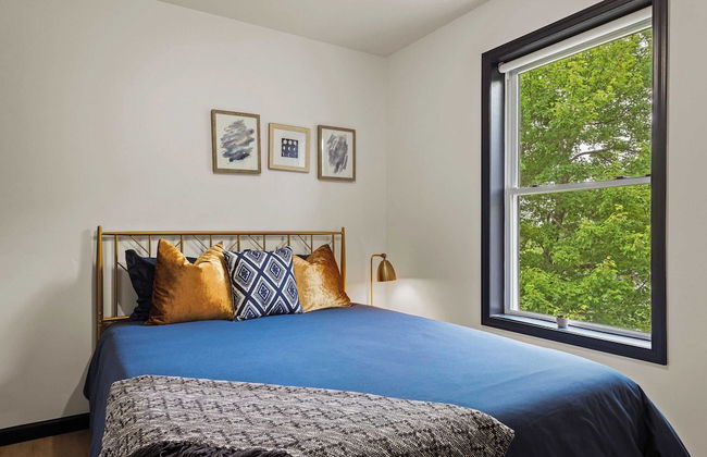 For Lake Sake by Avantstay Lakefront + Hot Tub + View - Photo 46