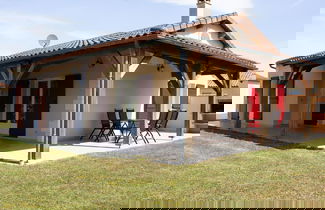 Foto 1 - Relaxing Holiday Home With Pool in Les Forges
