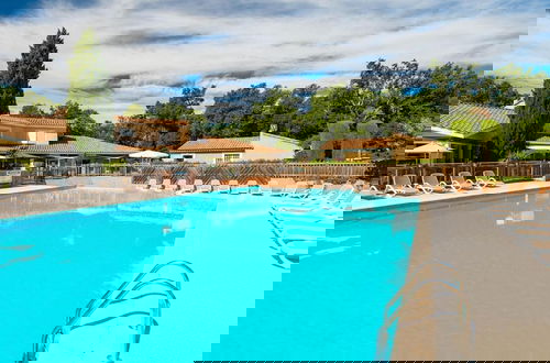 Photo 1 - Provencal-style Maisonette With Communal Pool