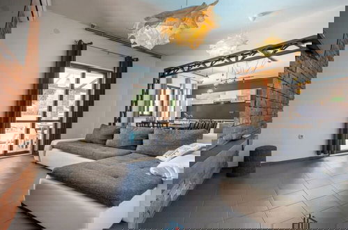 Foto 12 - Villa Pupos Comfortable Holiday Residence