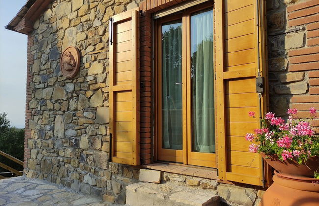New Tuscan Villa With Pool - Photo 42