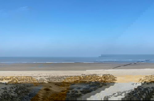 Photo 11 - Apartment Nieuwpoort With Stunning Beach Views