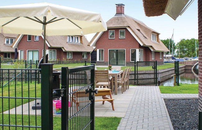 Villa in Friesland With Waterfront Garden - Foto 9