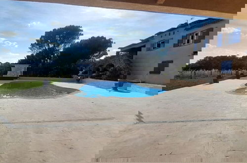 Foto 17 - Beautiful Villa With Private Swimming Pool