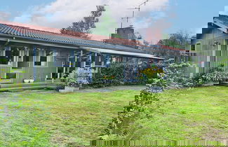 Foto 1 - 8 Person Holiday Home in Farvang