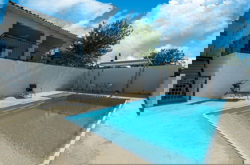 Foto 37 - Majestic Villa With Private Pool