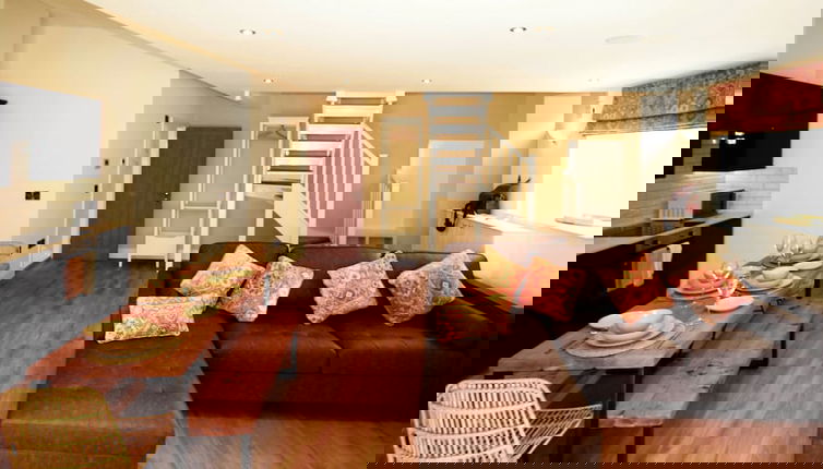Photo 1 - Berwick - Very High End - Sleeps 4 -By The Station