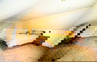 Photo 3 - Berwick - Very High End - Sleeps 4 -By The Station